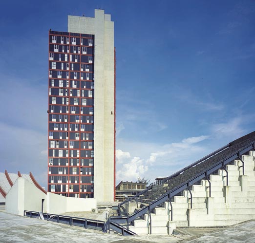 L'edificio della Torre Biologica