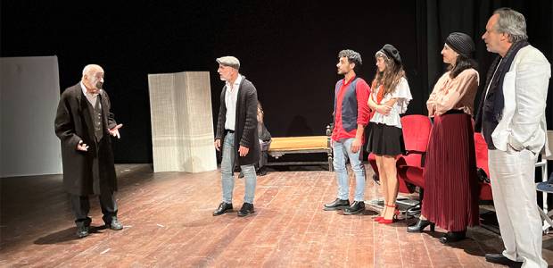 Immagine relativa al contenuto Al Teatro Nuovo di Napoli in scena 'Sei personaggi in cerca d'autore'