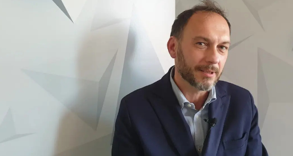 Immagine relativa al contenuto Incontro con il regista Francesco Saponaro