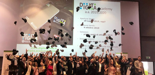 Immagine relativa al contenuto Si rinnova l'accordo con Deloitte, nuovo triennio di attività DIGITA