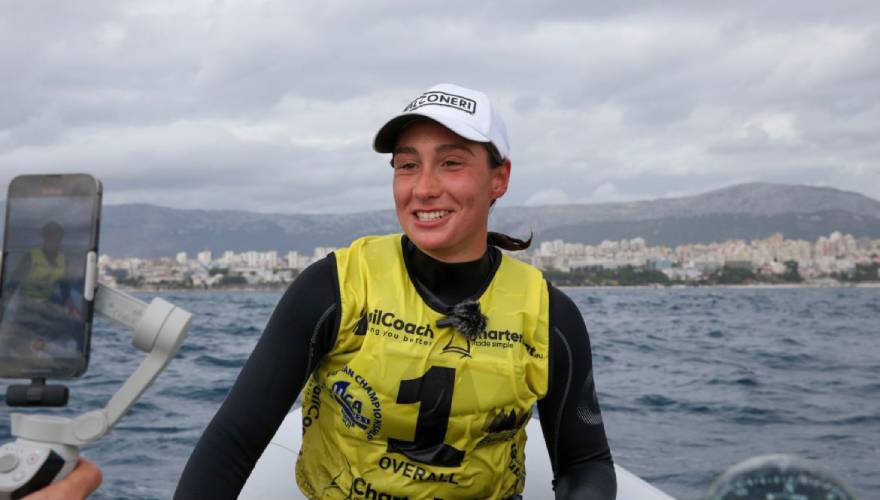 Ginevra Caracciolo Di Brienza 1