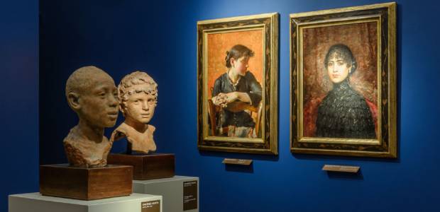 busti e quadri esposti nel museo