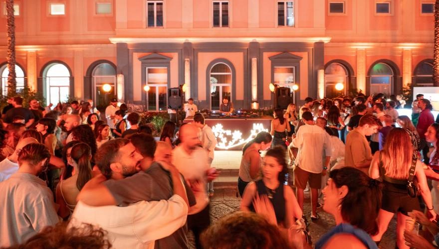 evento al mann di notte